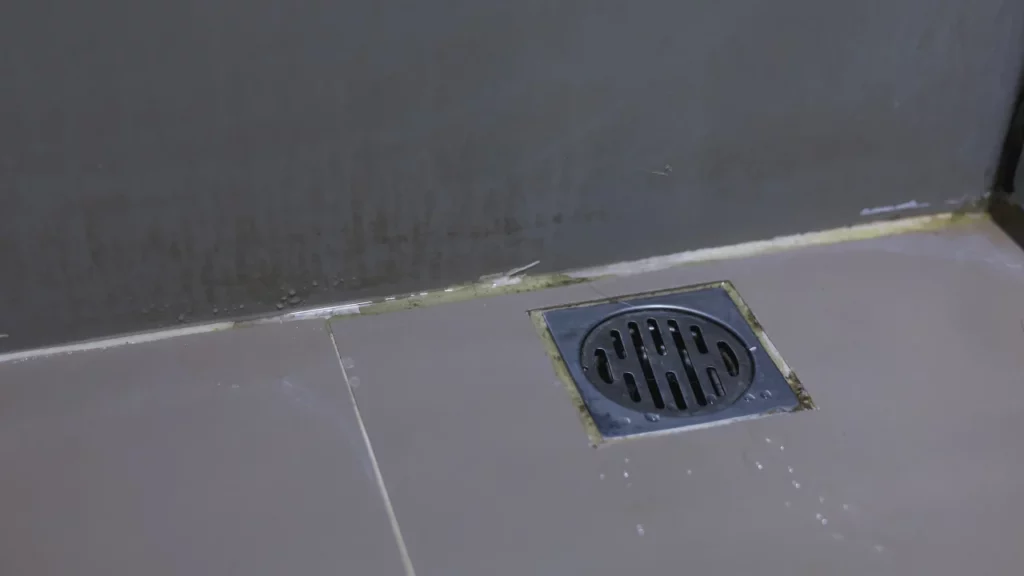 Abflussreinigung durch Rohrreinigung Schriesheim in einem Altbau