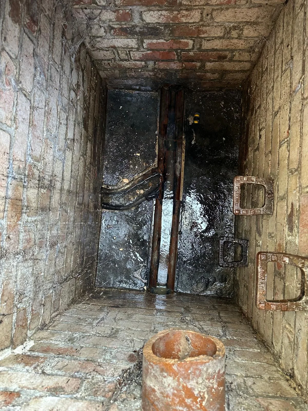 Kanalreinigung Eppstein TV Kamerabefahrung Inspektion Rohr